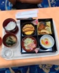 修学旅行　朝食２